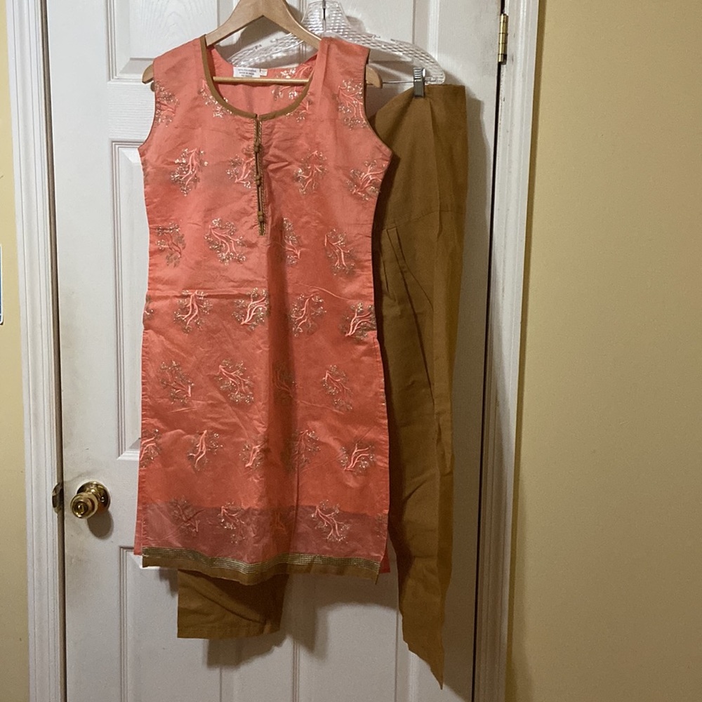 Indian Salwar Outfit New